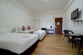 K.N. Grand Hotel
