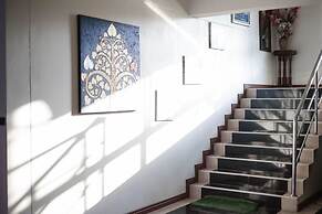 K.N. Grand Hotel