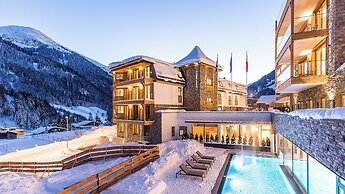 Mountain Spa Residences