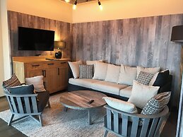 Mountain Spa Residences