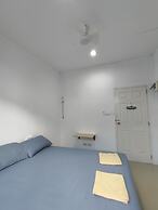 Den Nest Guest House KRABI