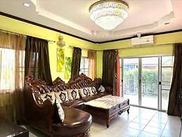 Pattaya Pool Villa 3 Bedrooms