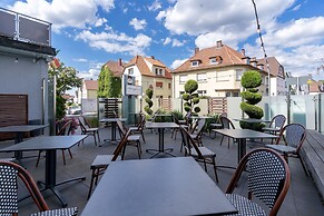 Bella Fino Hotel & Suites