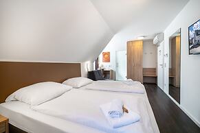 Bella Fino Hotel & Suites