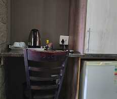 Olu Guest Lodge