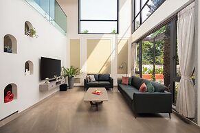 ELIVAAS Cloud 7 | 4 BHK Villa with Pvt Pool