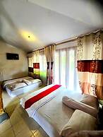 Eyang Residence Limasan Kebon Dalem