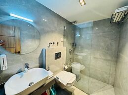 Hotel Pashm Home