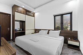 Ha Giang Hill Hotel