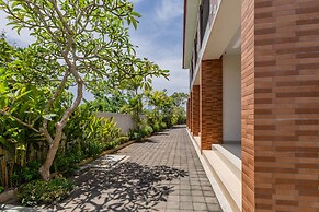 Kubu Deandari Guest House