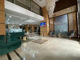 Silver Suites Hotel & Spa