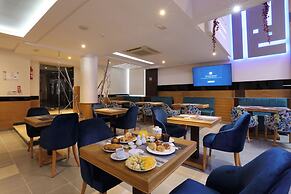 Silver Suites Hotel & Spa