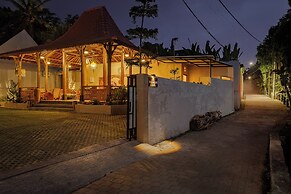 Changi Jungle Ubud Villas