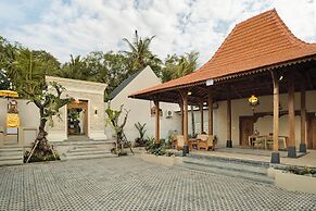 Changi Jungle Ubud Villas