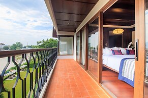 S48 River Ping Hotel