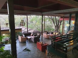 Maasai Lodge