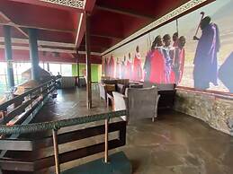 Maasai Lodge