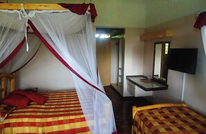 Maasai Lodge