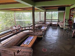 Maasai Lodge