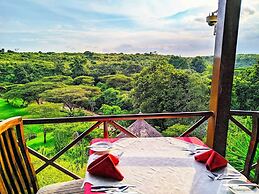Maasai Lodge