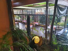 Maasai Lodge