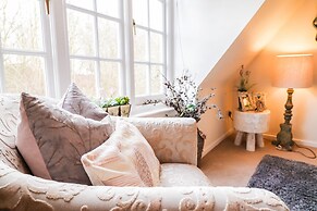 Charming Period Cottage With Free Wifi