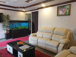 Hotel APM Grand
