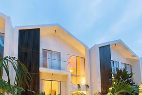 ELIVAAS Mirai Tauras 3BHK
