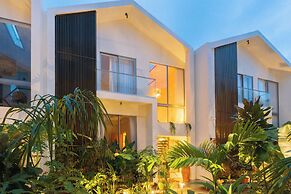 ELIVAAS Mirai Tauras 3BHK