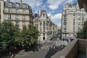 Family Apartment - 3br/10p - Passy / Eiffel Tower