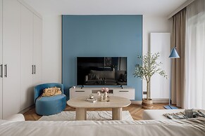 Electra Apartments by StayLab