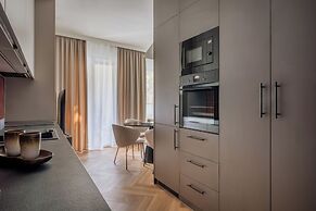 Electra Apartments by StayLab