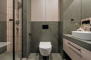 Electra Apartments by StayLab