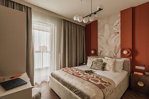 Electra Apartments by StayLab