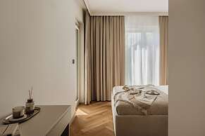 Electra Apartments by StayLab