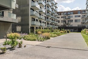 Electra Apartments by StayLab