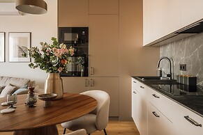 Electra Apartments by StayLab