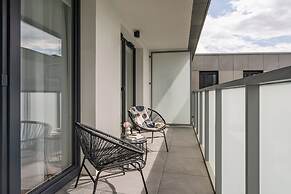 Electra Apartments by StayLab