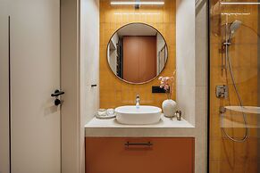 Electra Apartments by StayLab