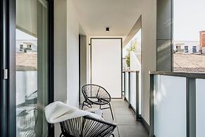 Electra Apartments by StayLab