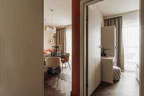 Electra Apartments by StayLab