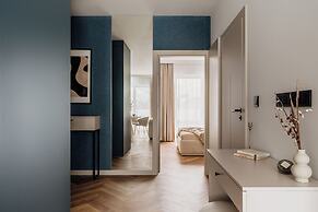 Electra Apartments by StayLab