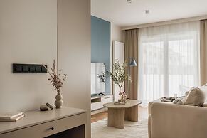 Electra Apartments by StayLab