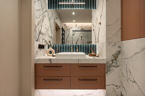 Electra Apartments by StayLab
