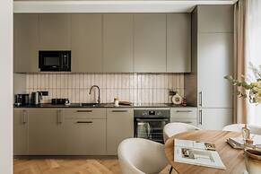 Electra Apartments by StayLab