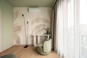 Electra Apartments by StayLab