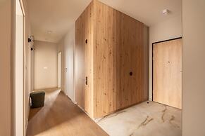 Electra Apartments by StayLab
