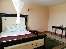 Reyna Hotel Machakos