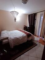 Reyna Hotel Machakos