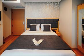 YAMANS PARK HOTEL